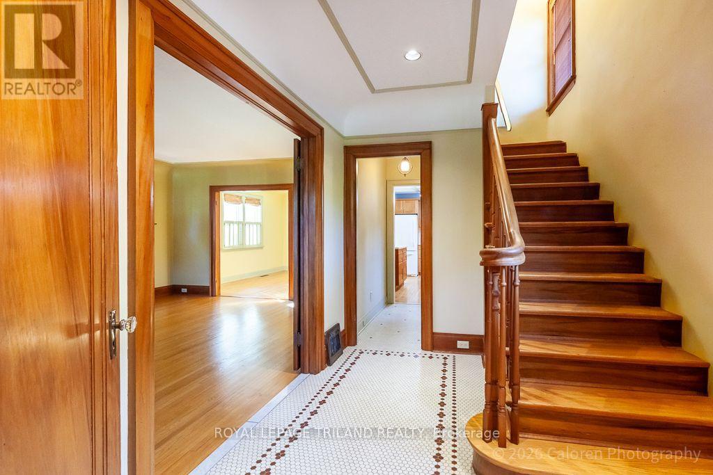 7 CHALMERS STREET - 9