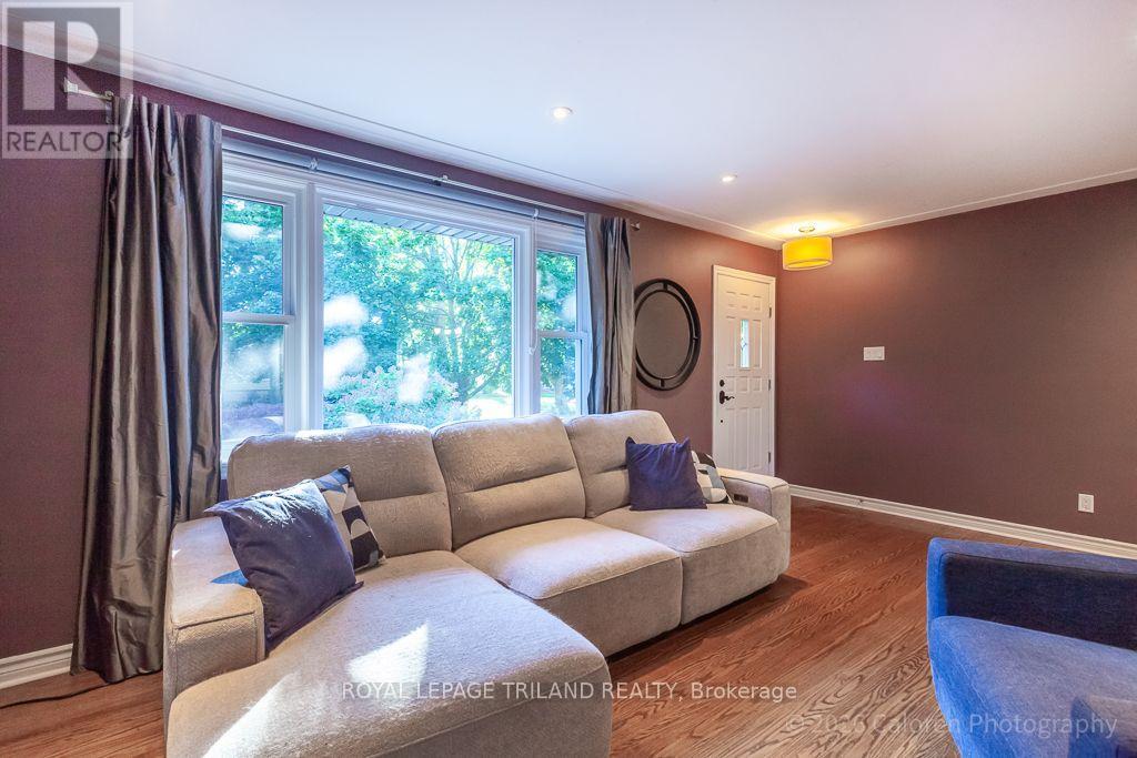 315 BLOXAM AVENUE - Image 17