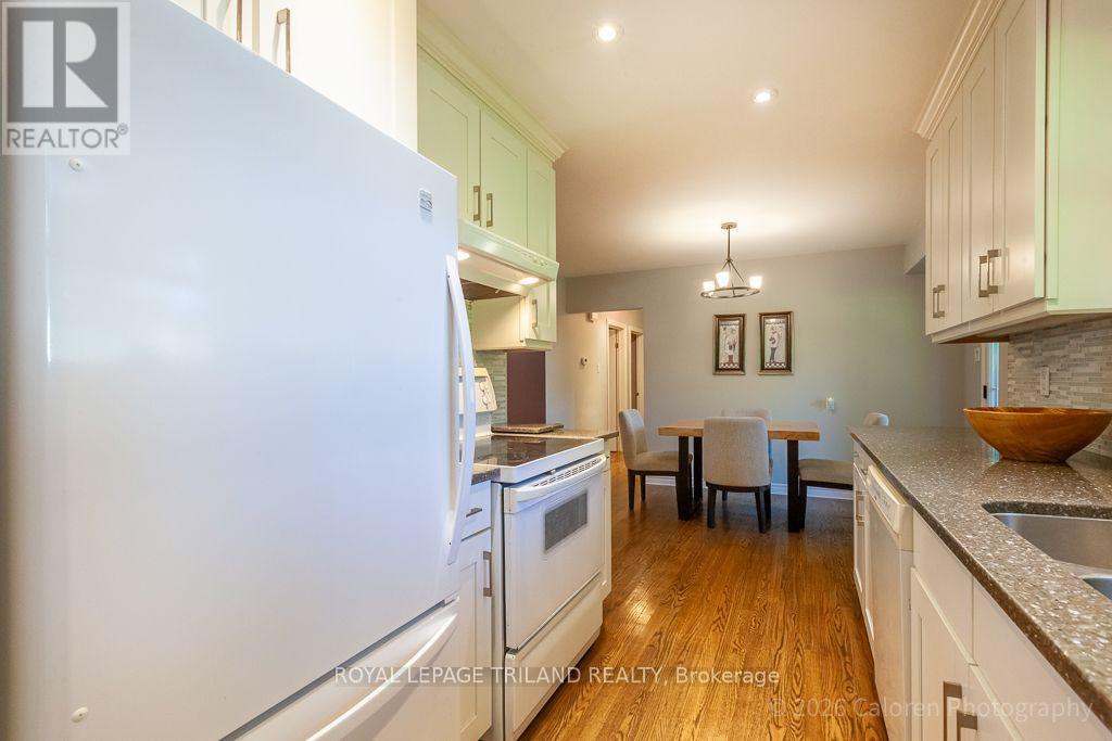 315 BLOXAM AVENUE - Image 24
