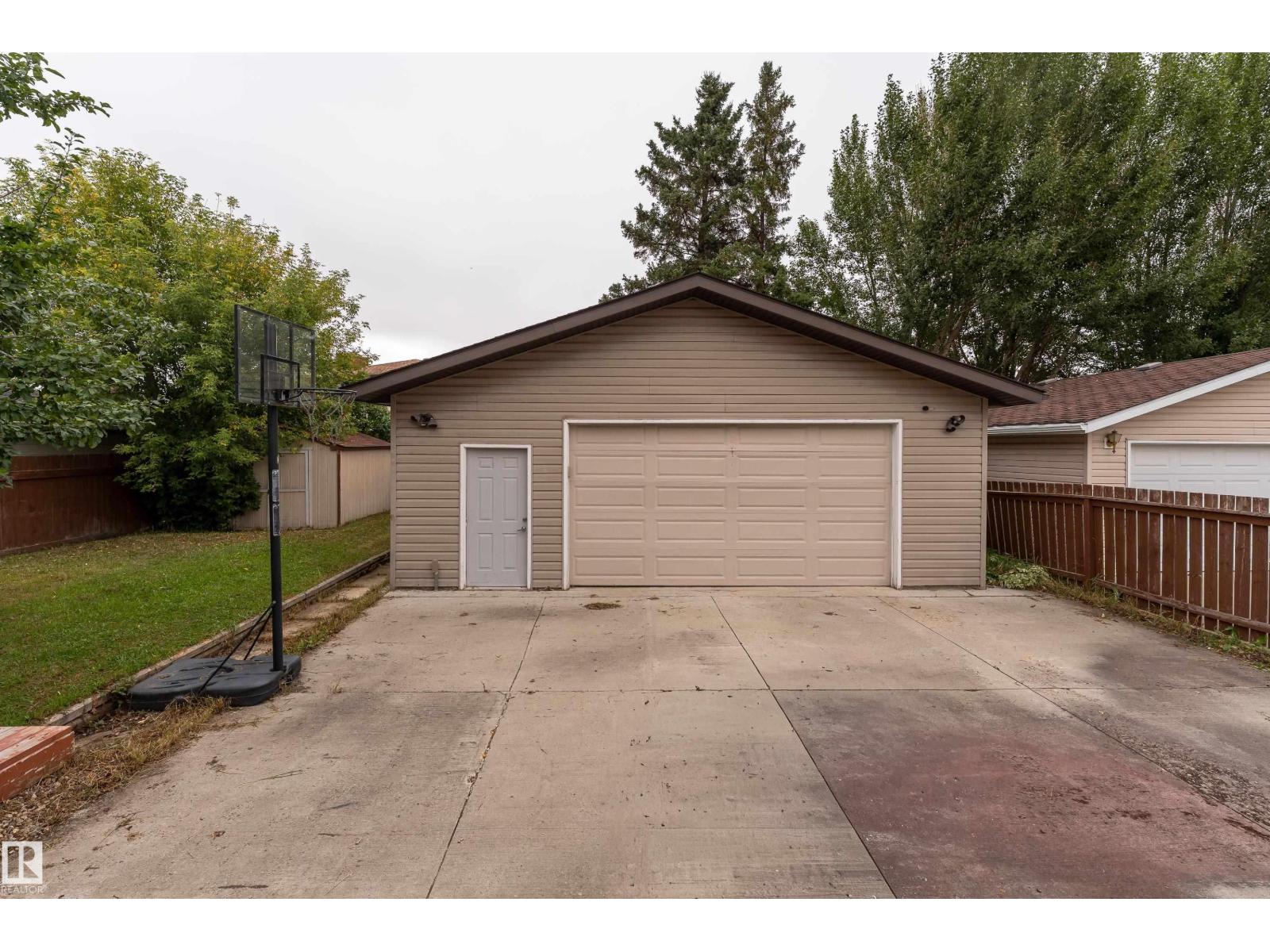 17928 93 AVE NW - 8