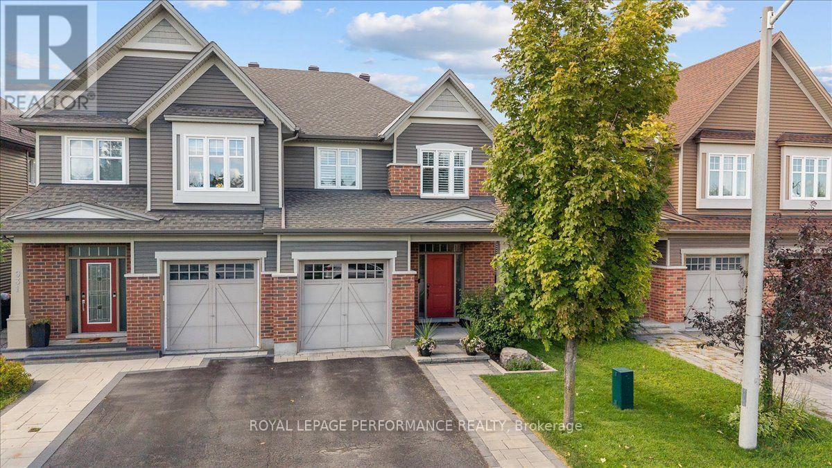 929 VERBENA CRESCENT - 1