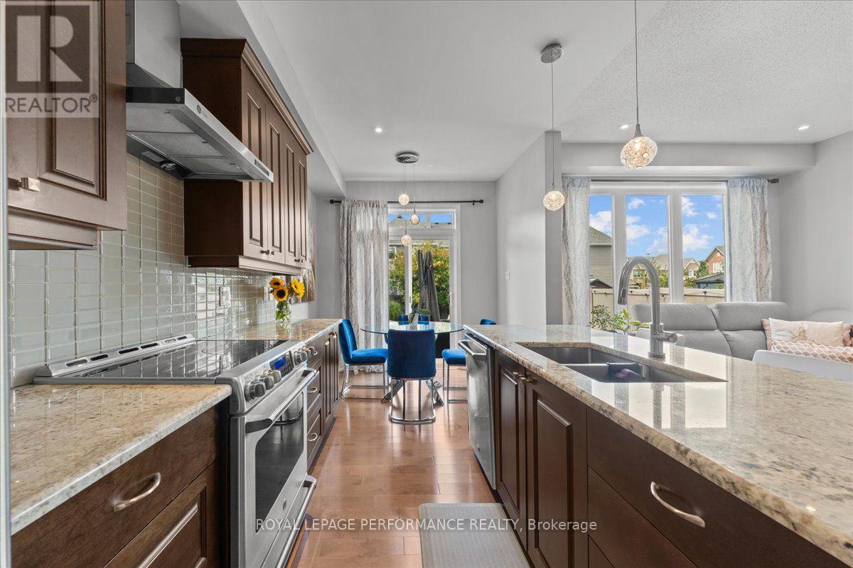 929 Verbena Crescent