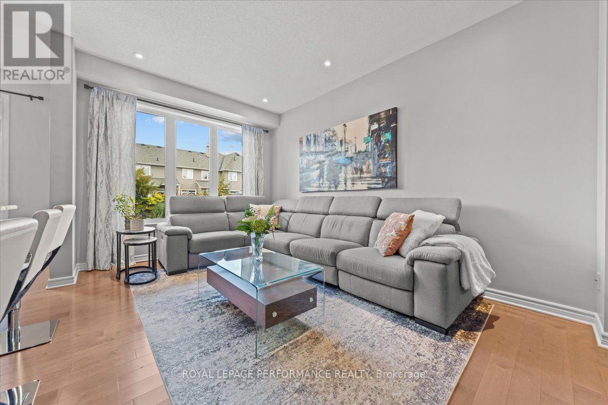 929 Verbena Crescent