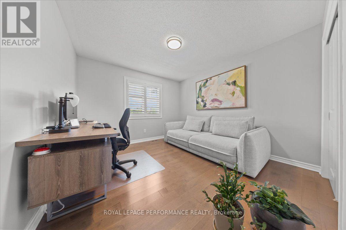 929 Verbena Crescent
