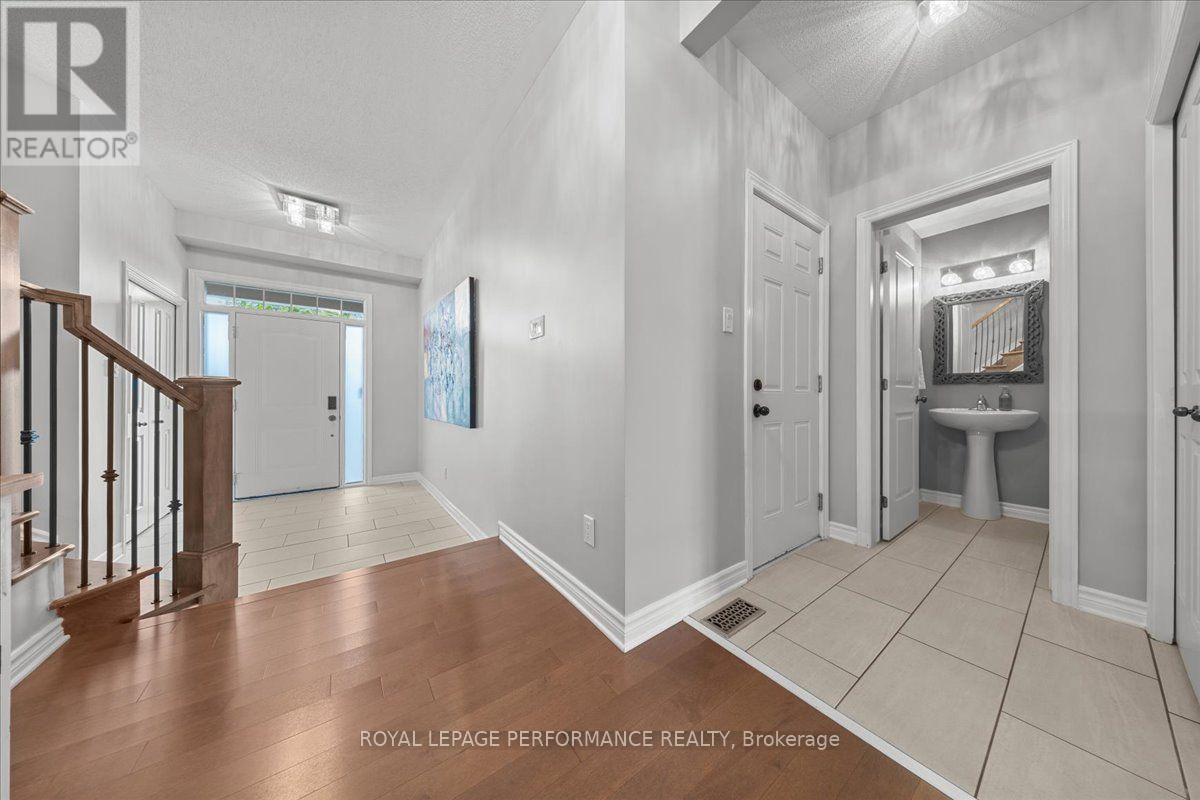929 VERBENA CRESCENT - 4