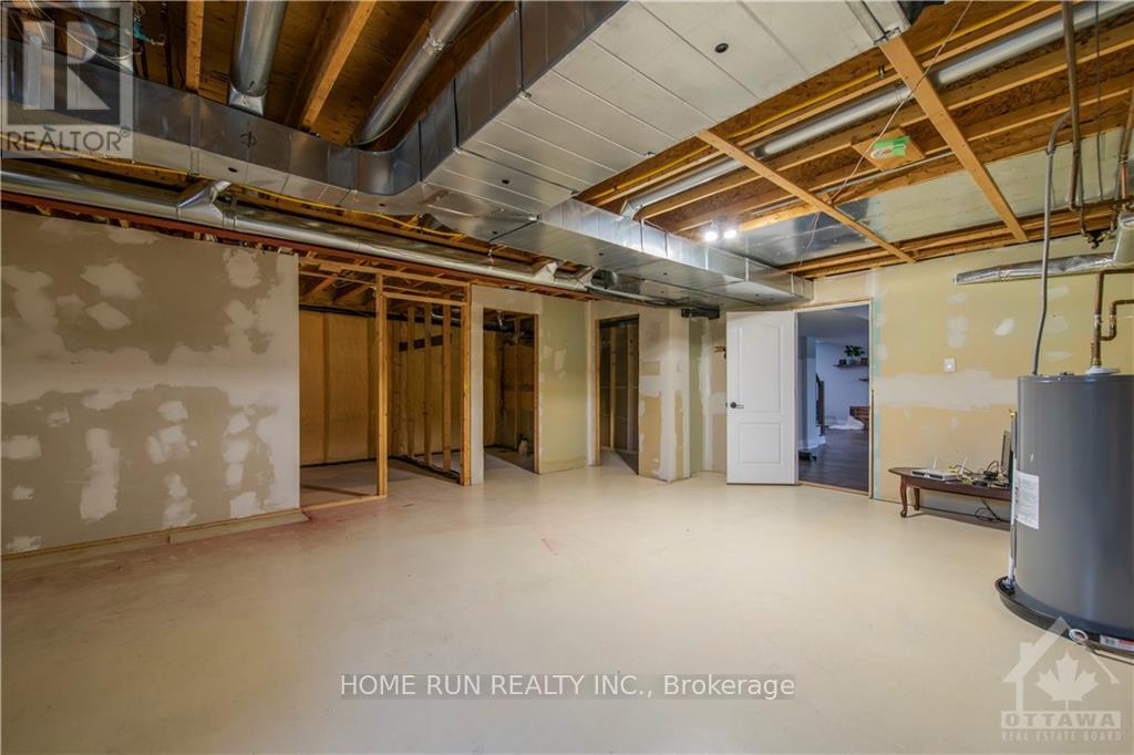3 Bed, 3 Bath House for Sale in Ottawa – 840 DAVID MANCHESTER ROAD, Ottawa – MLS# X13751524 - Image 20