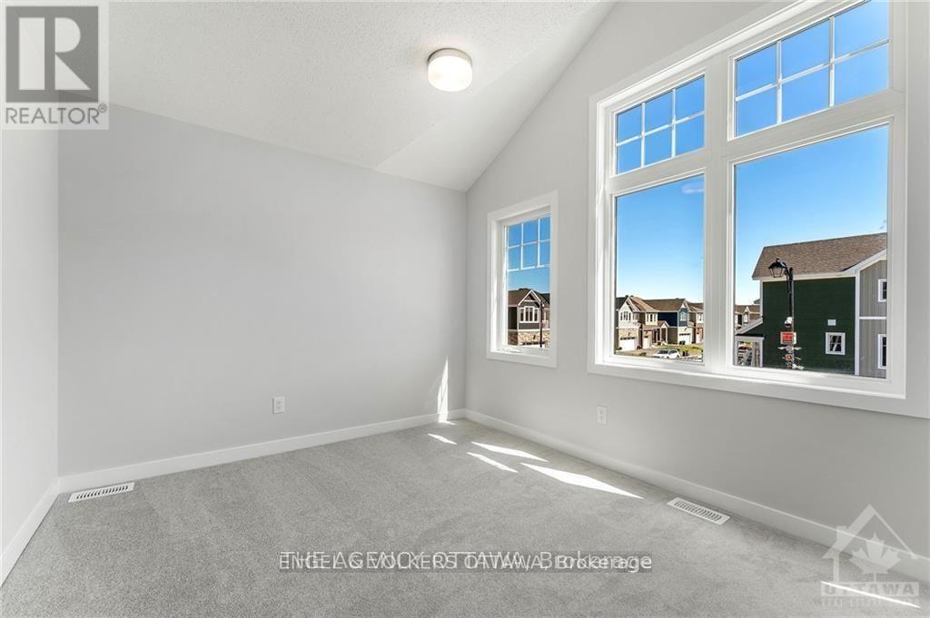 89 HACKAMORE CRESCENT - Image 14