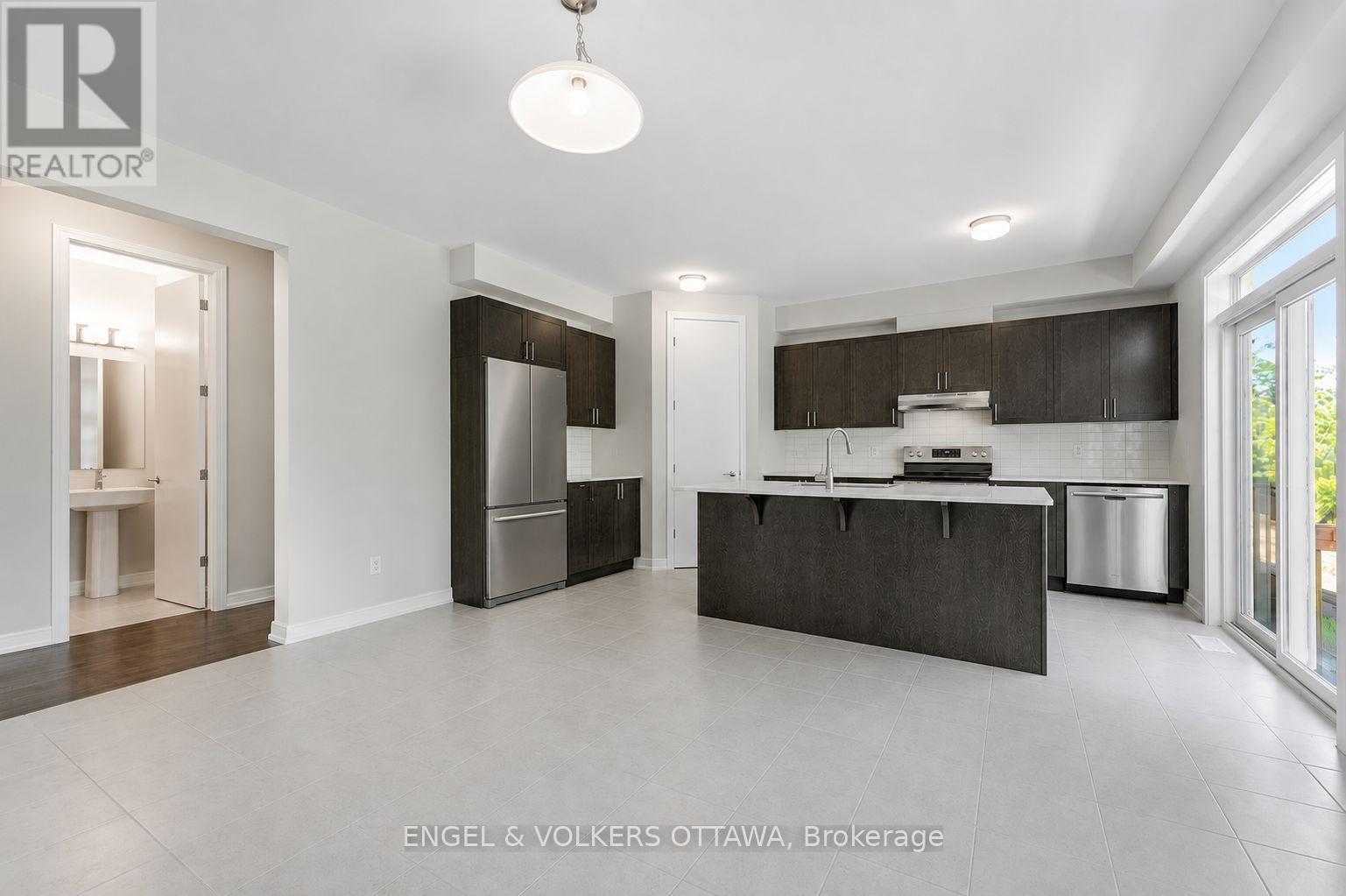 89 HACKAMORE CRESCENT - Image 7