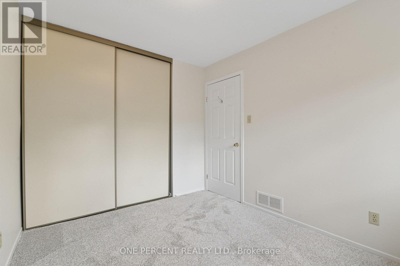 3 Bed, 3 Bath House for Sale in Ottawa – 52 – 710 CORONATION AVENUE, Ottawa – MLS# X13751584 - Image 23