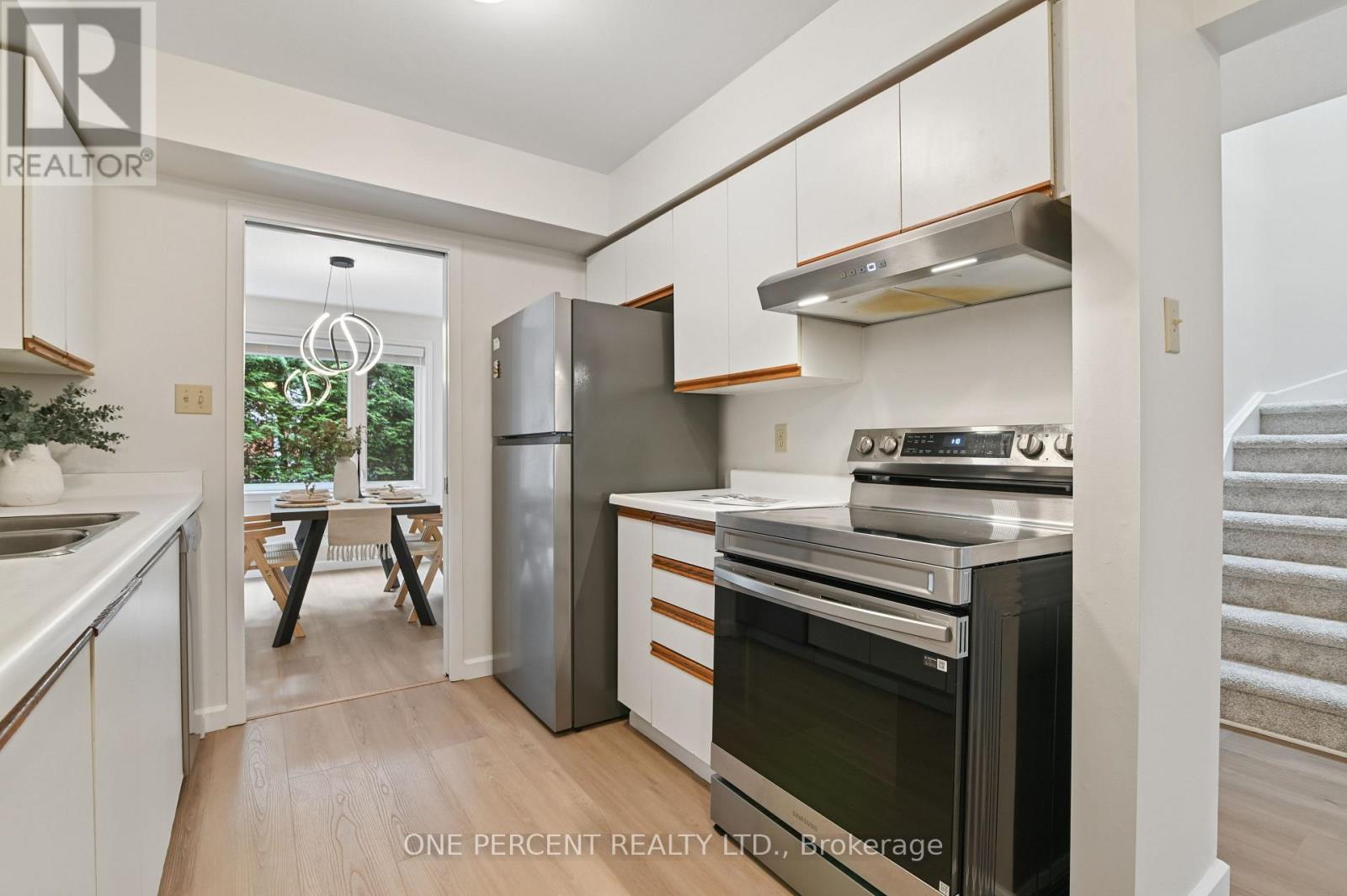 3 Bed, 3 Bath House for Sale in Ottawa – 52 – 710 CORONATION AVENUE, Ottawa – MLS# X13751584 - Image 8