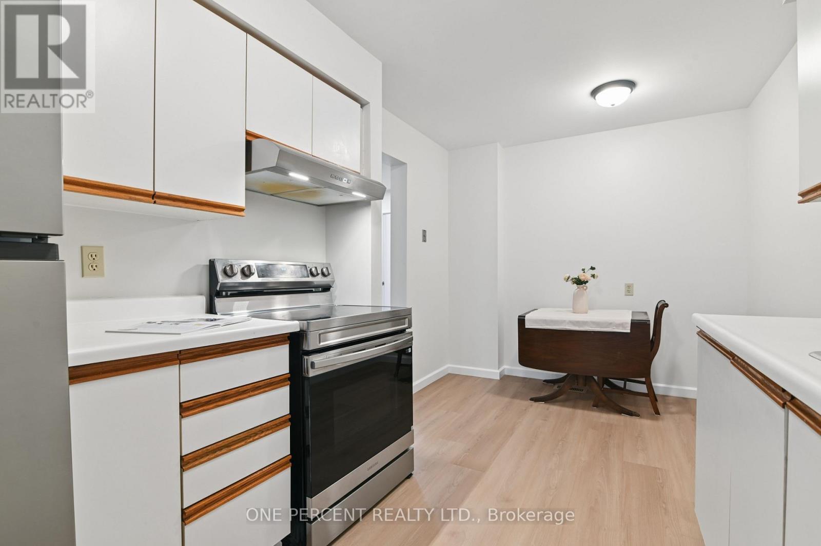 3 Bed, 3 Bath House for Sale in Ottawa – 52 – 710 CORONATION AVENUE, Ottawa – MLS# X13751584 - Image 9