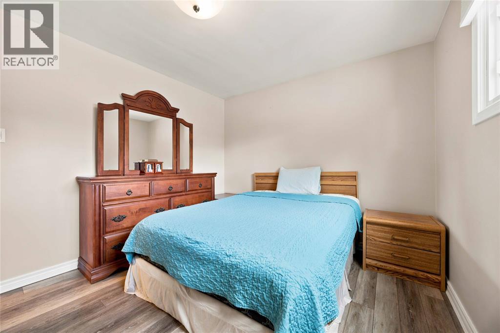 1211 GIFFEL ROAD - 24