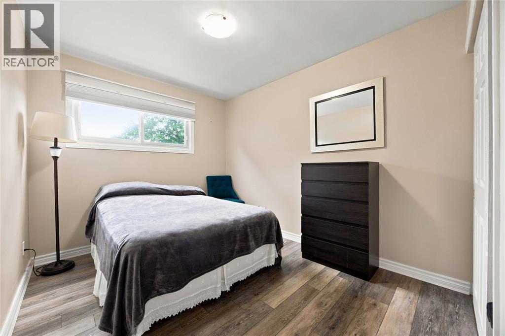1211 GIFFEL ROAD - 26