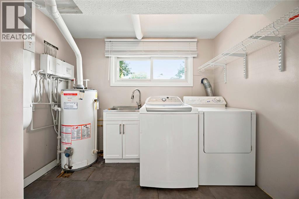 1211 GIFFEL ROAD - 30