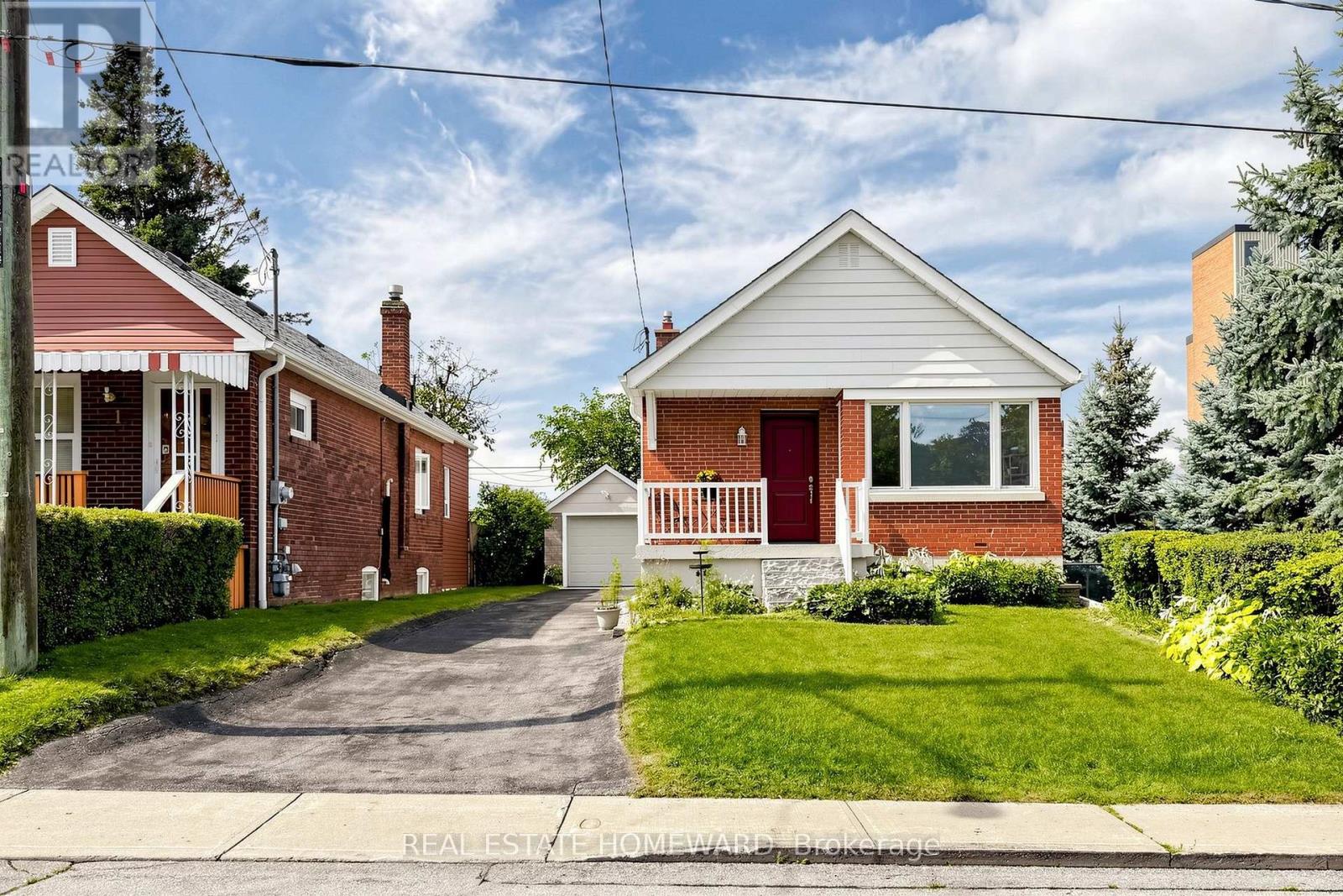 Photo of 120 Pitt Avenue