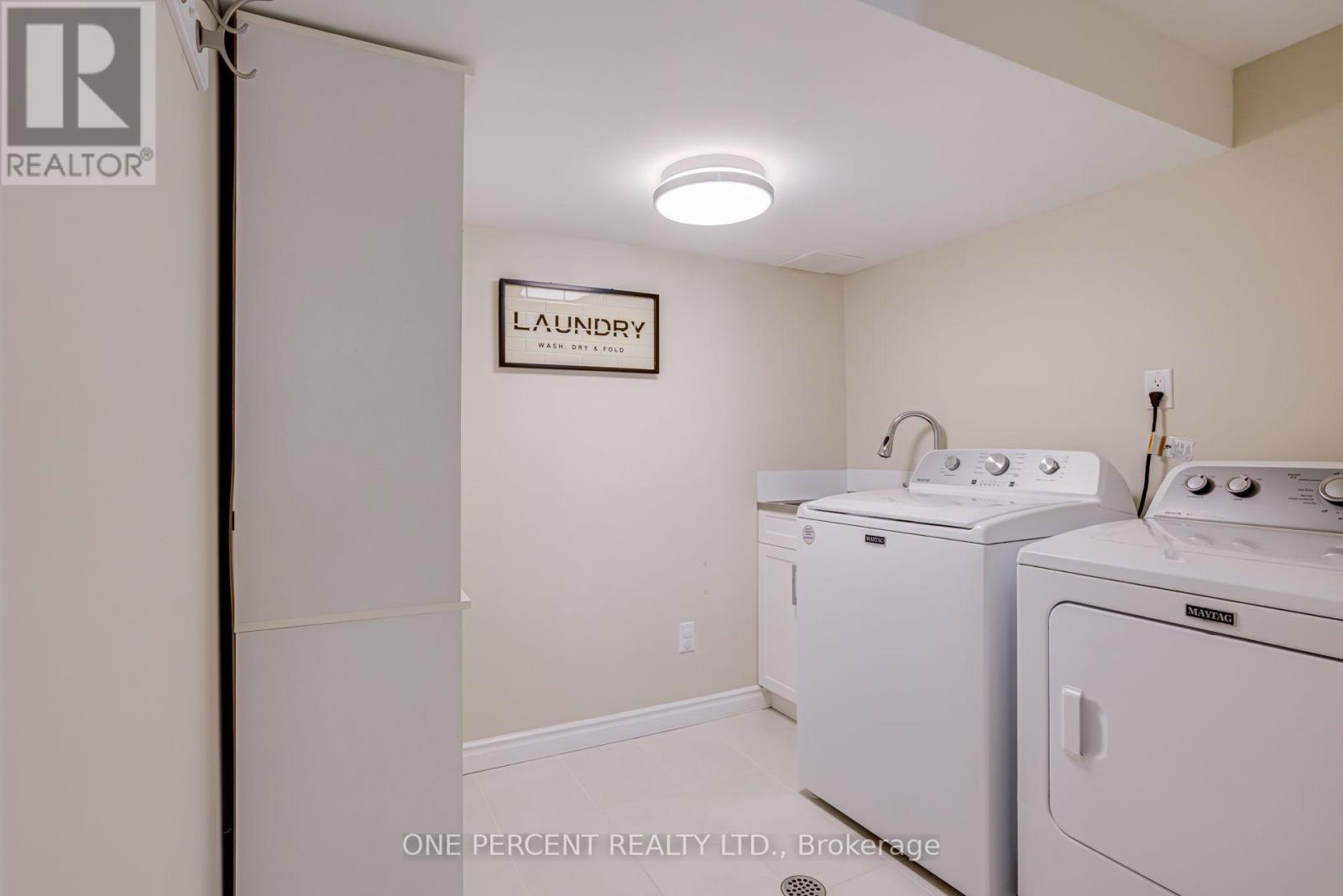 7 MENDIP CRESCENT - 42
