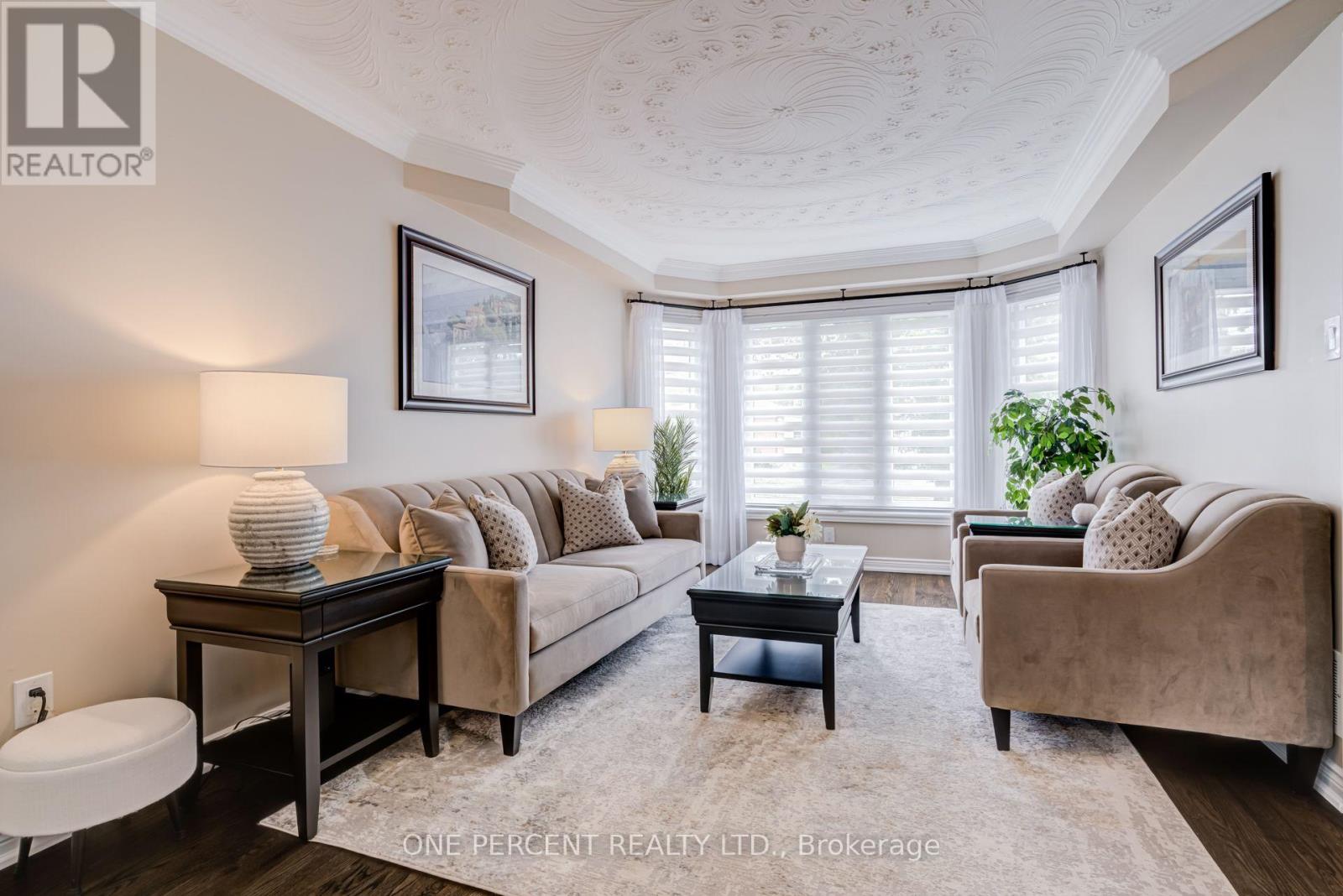 7 MENDIP CRESCENT - 6