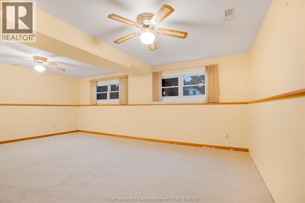 15 MONARCH DRIVE - Image 20