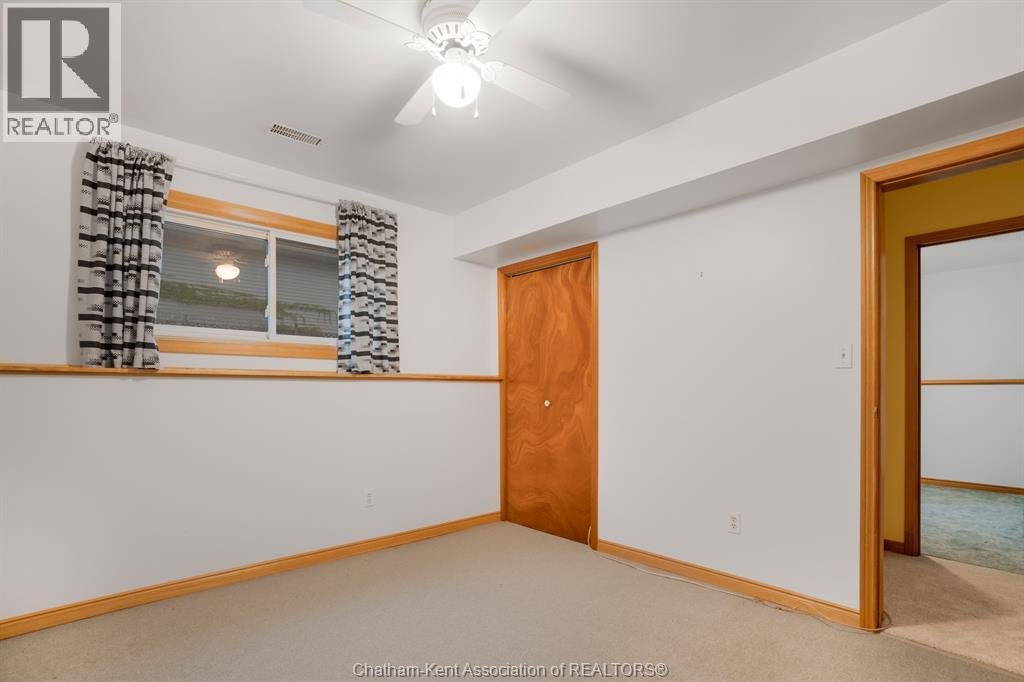 15 MONARCH DRIVE - 24