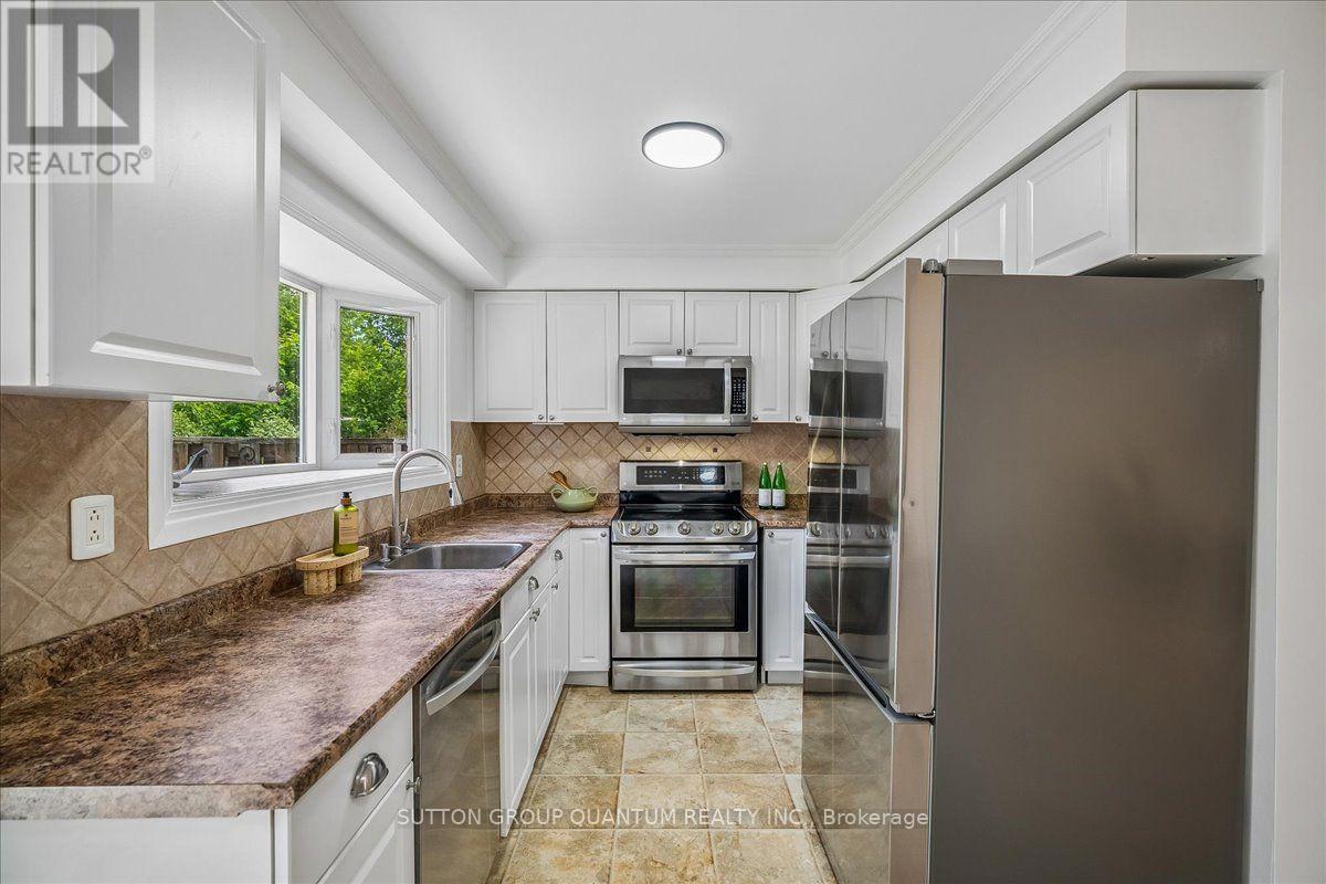1023 RUNNYMEAD CRESCENT - Image 10