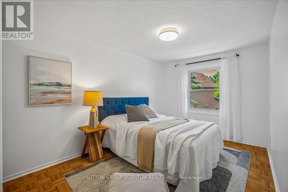 1023 RUNNYMEAD CRESCENT - Image 22