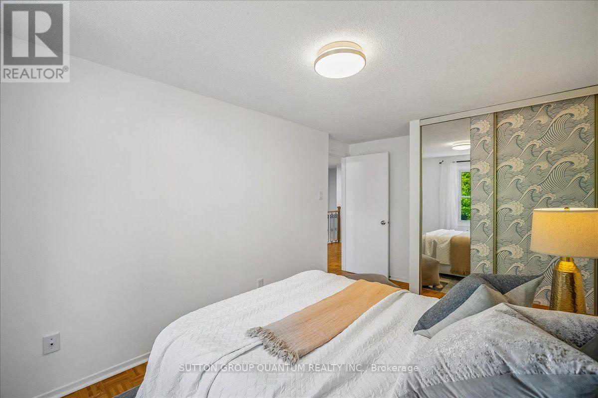 1023 RUNNYMEAD CRESCENT - Image 23