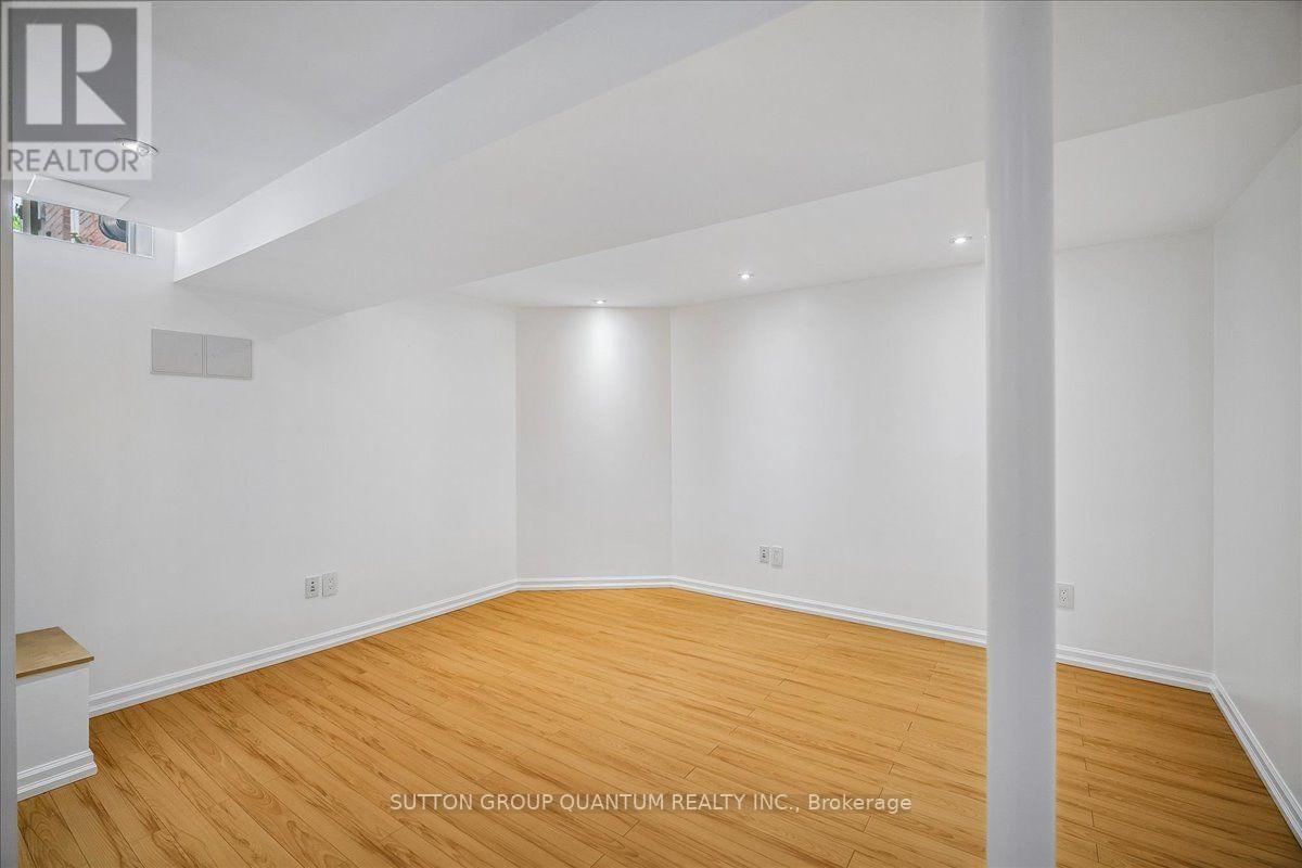 1023 RUNNYMEAD CRESCENT - Image 26