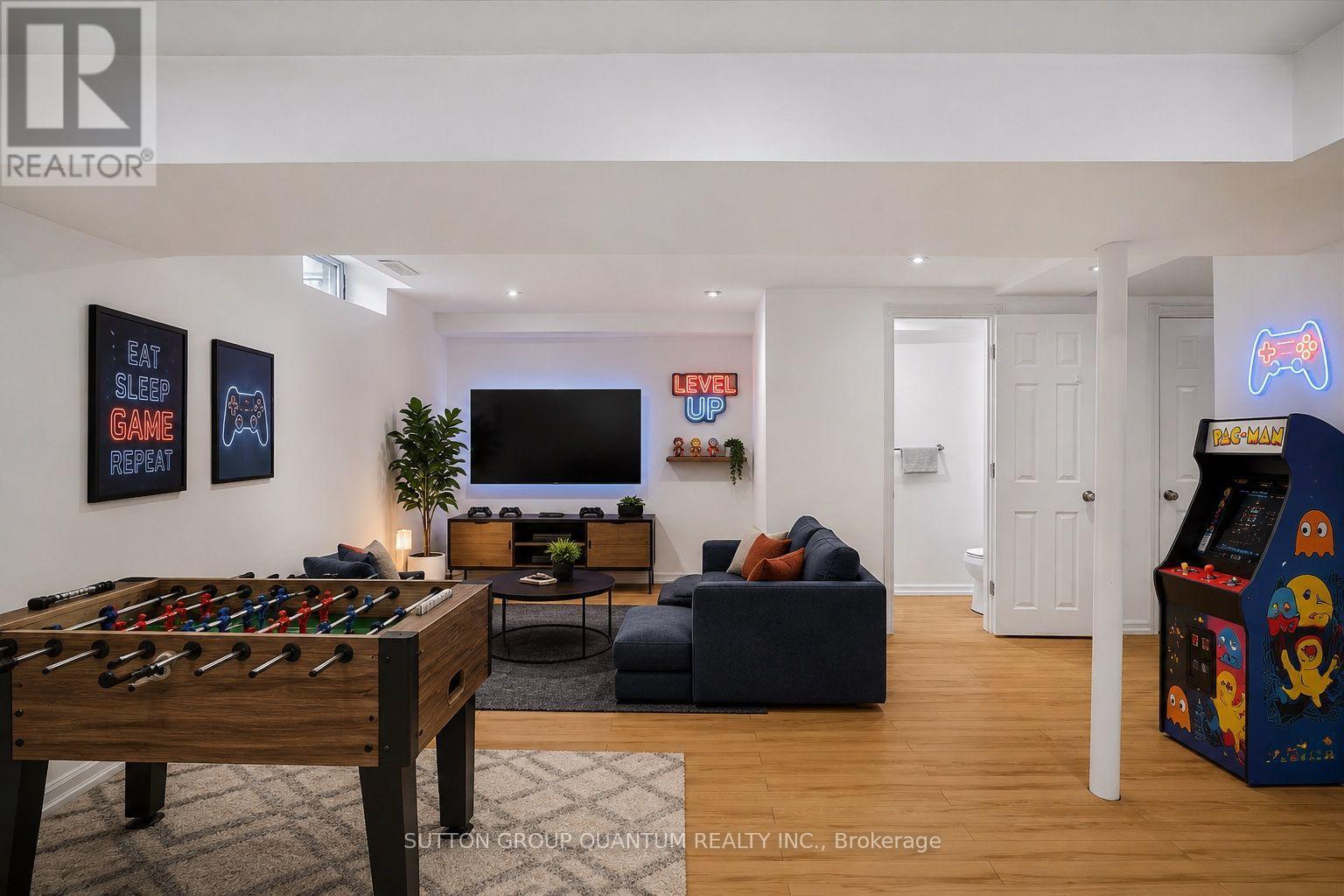 1023 RUNNYMEAD CRESCENT - Image 31