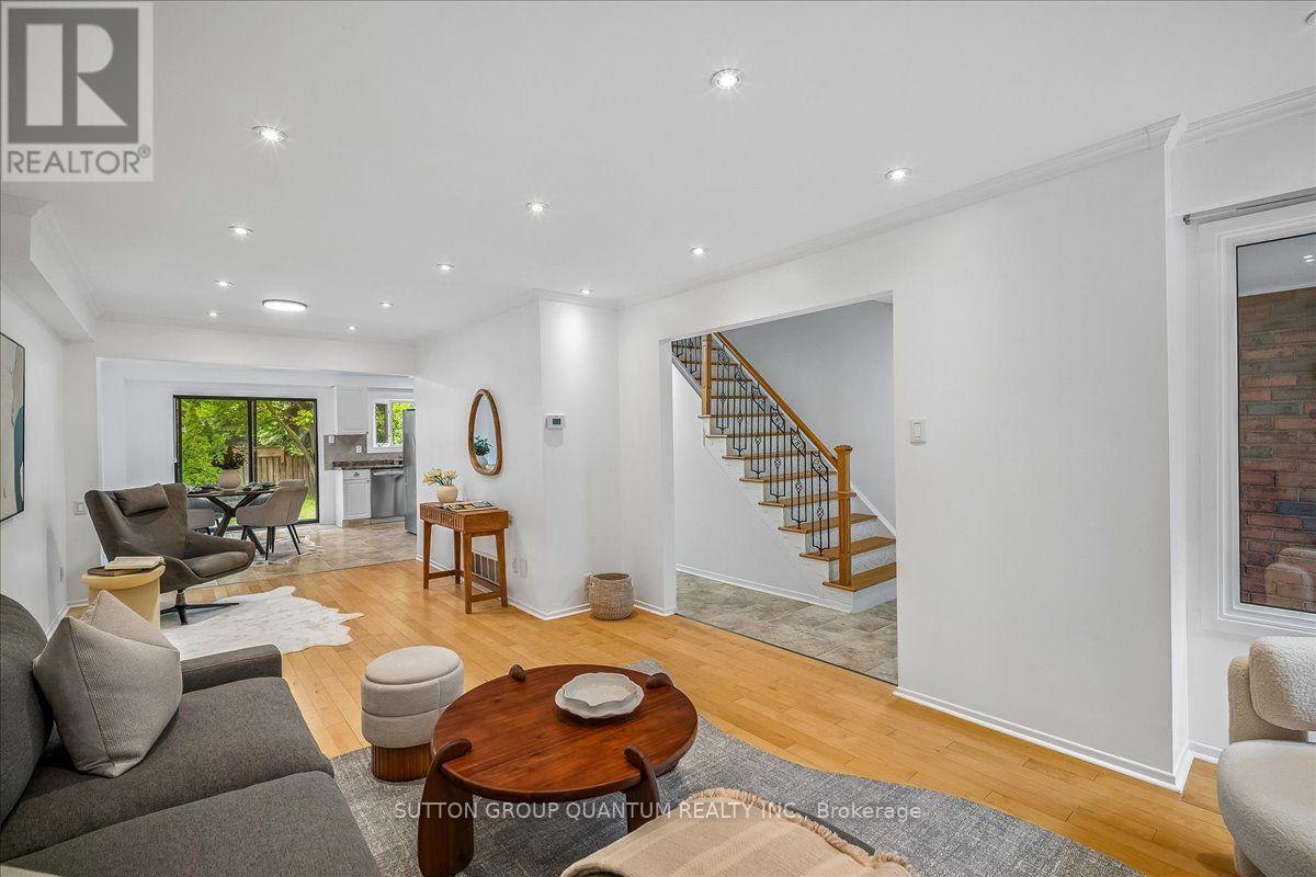 1023 RUNNYMEAD CRESCENT - Image 5