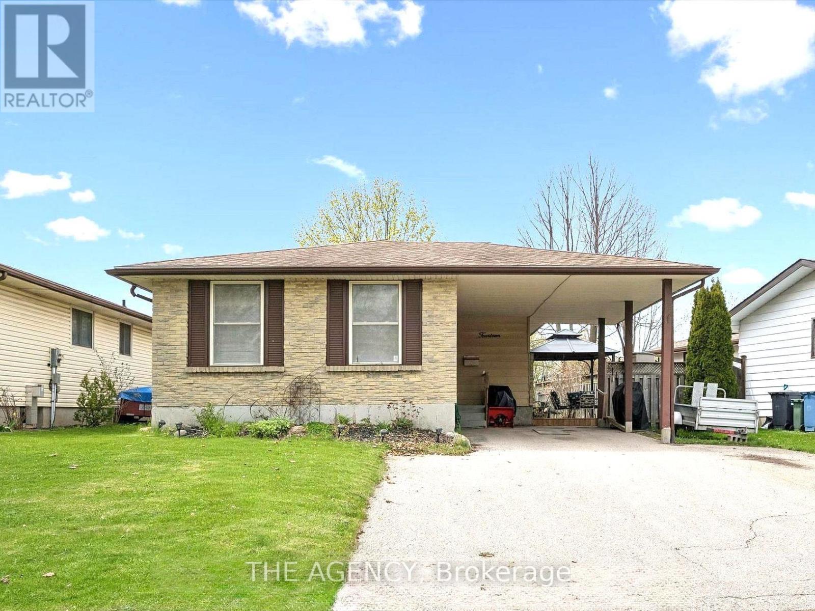 14 MUSKOKA DRIVE, Guelph (Victoria North) — photo 3