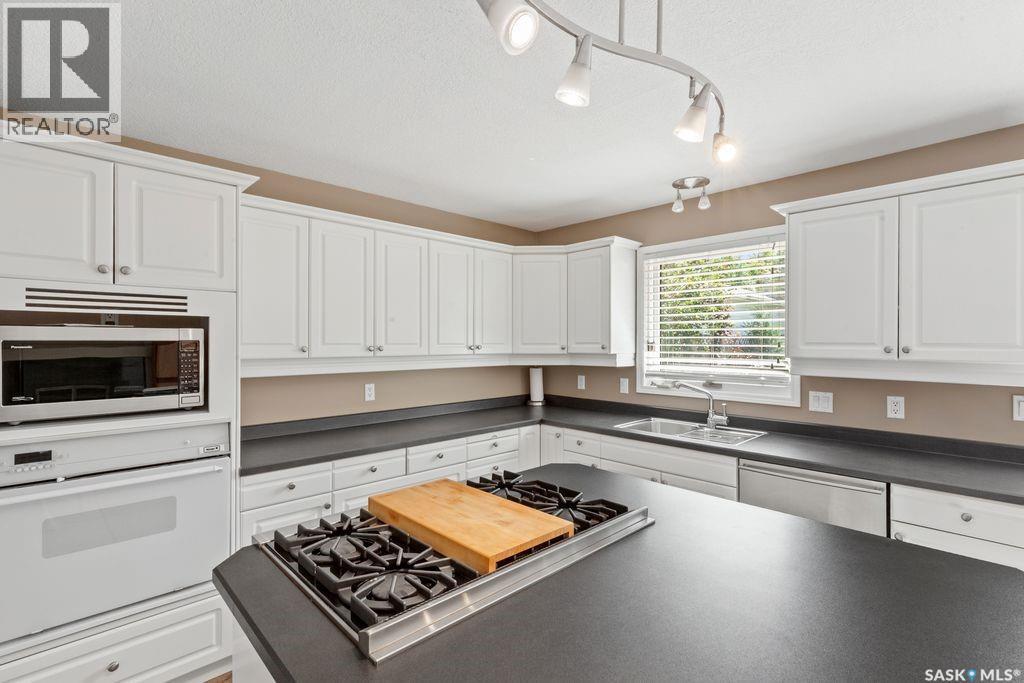 1036 Osler STREET, Saskatoon — photo 7