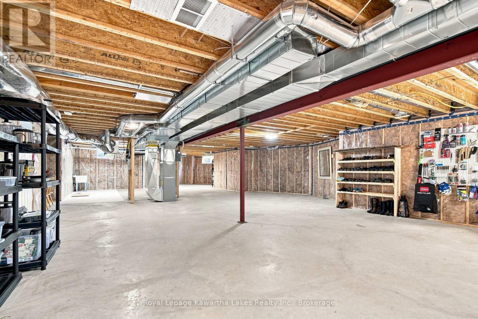32 MCLARENS CREEK ROAD - Image 38