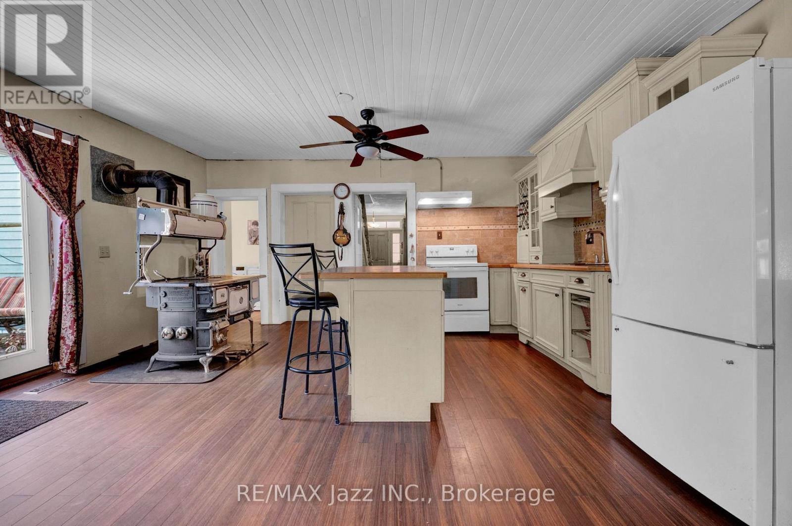8183 TINKERVILLE ROAD - Image 19