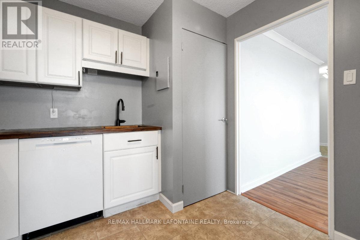 2 Bed, 1 Bath House for Sale in Ottawa – 1606 – 1285 CAHILL DRIVE, Ottawa – MLS# X13751614 - Image 20