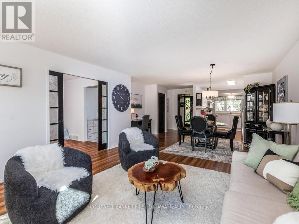 12 KITTANSETT COURT - 11