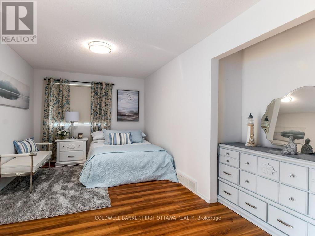 12 KITTANSETT COURT - 23