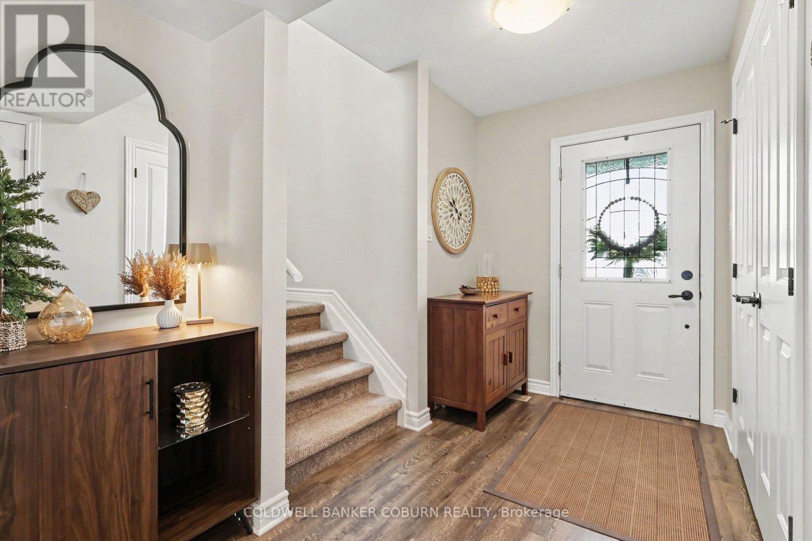 77 TABITHA CRESCENT - 2