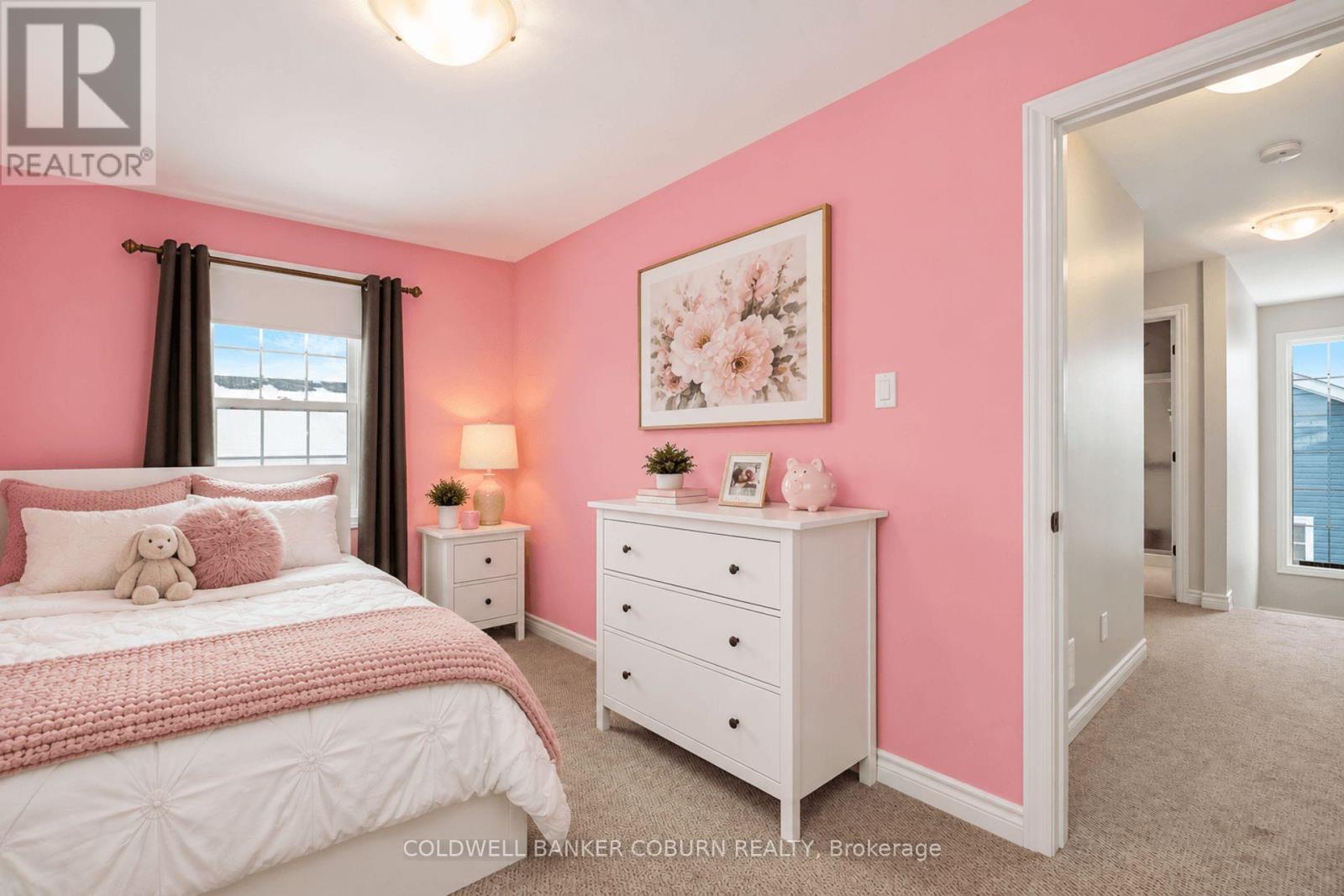 77 TABITHA CRESCENT - 20