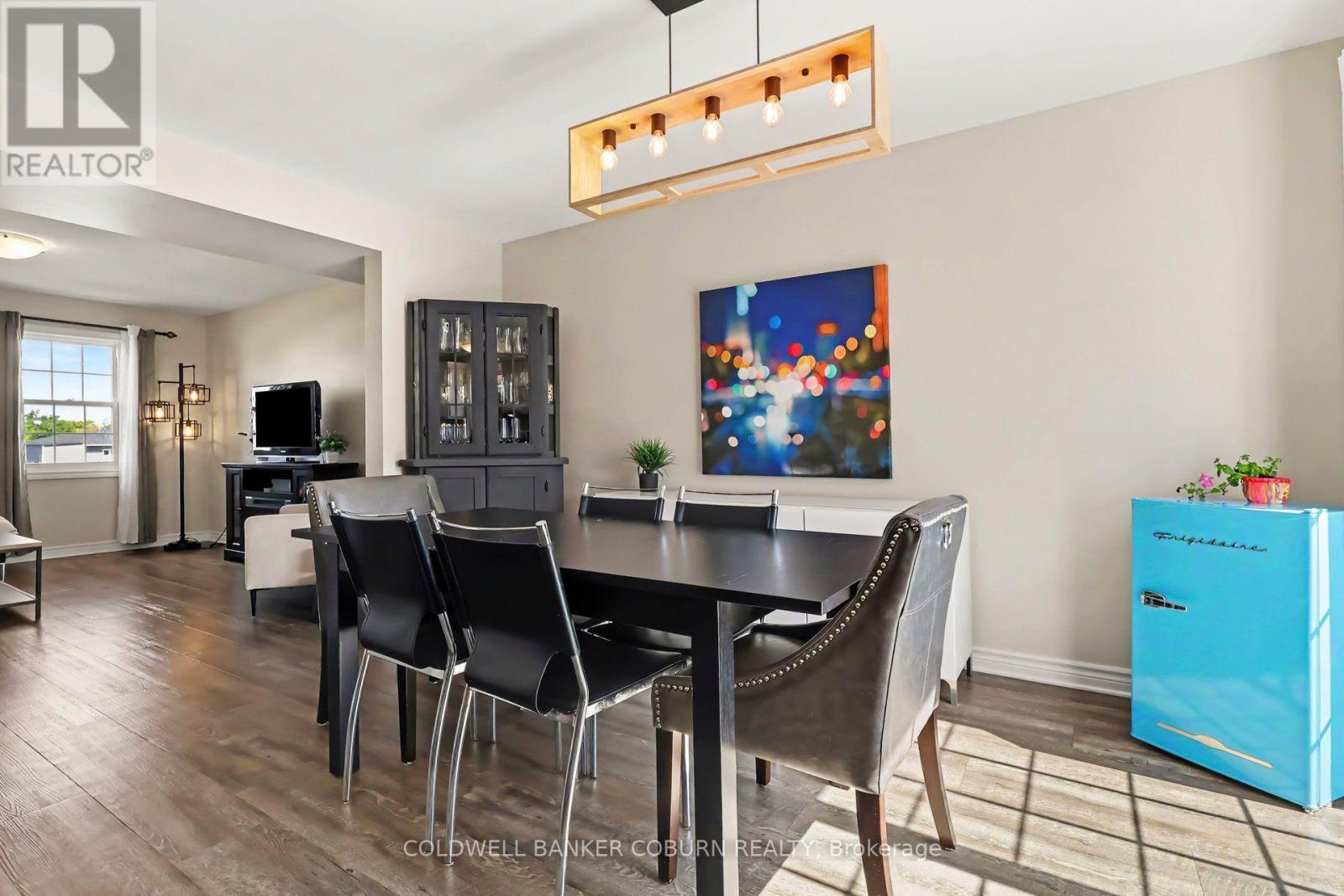 77 TABITHA CRESCENT - 6