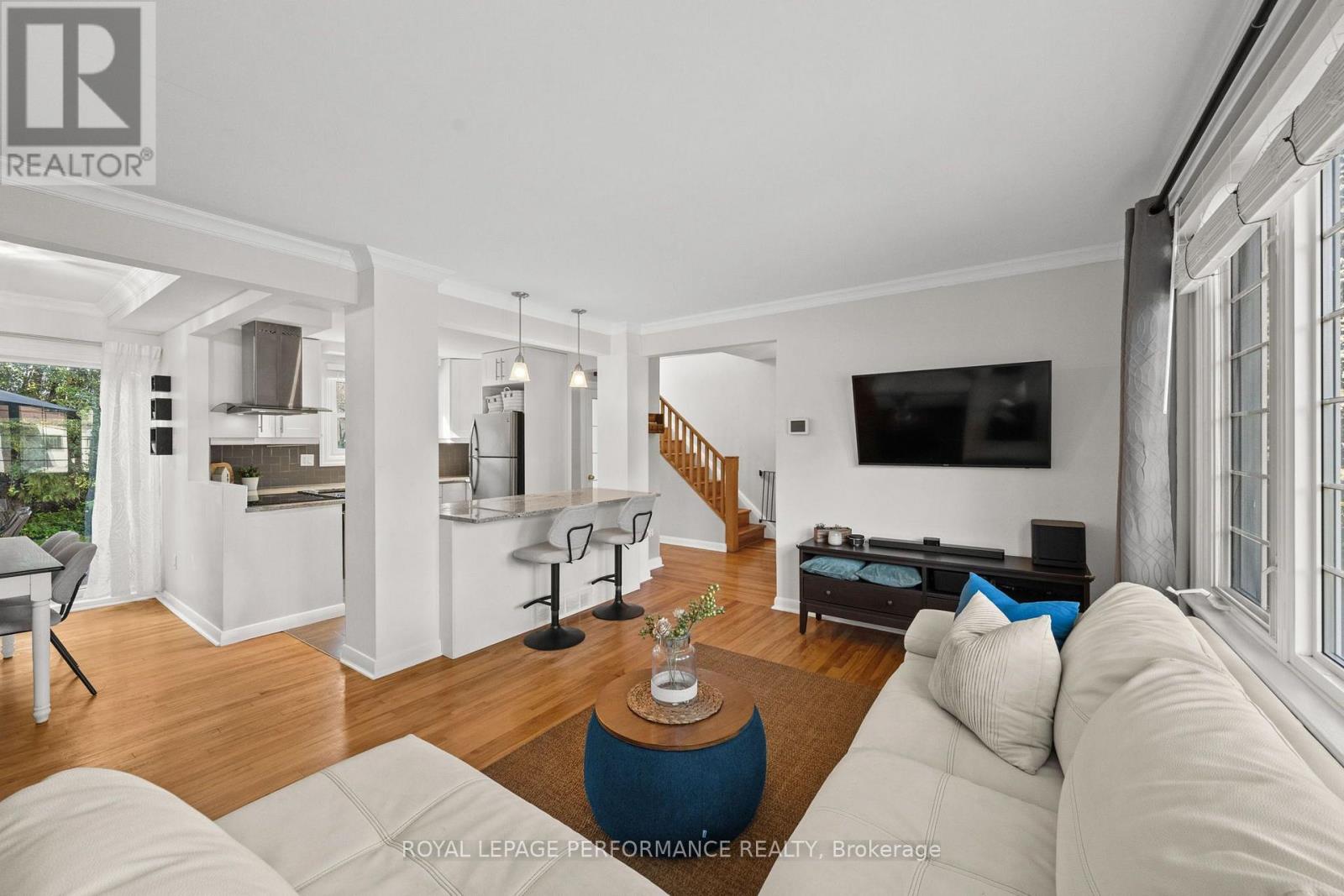 814 Raglan Avenue