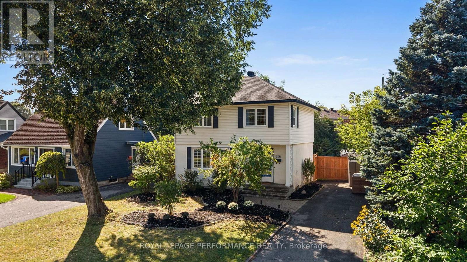 814 Raglan Avenue