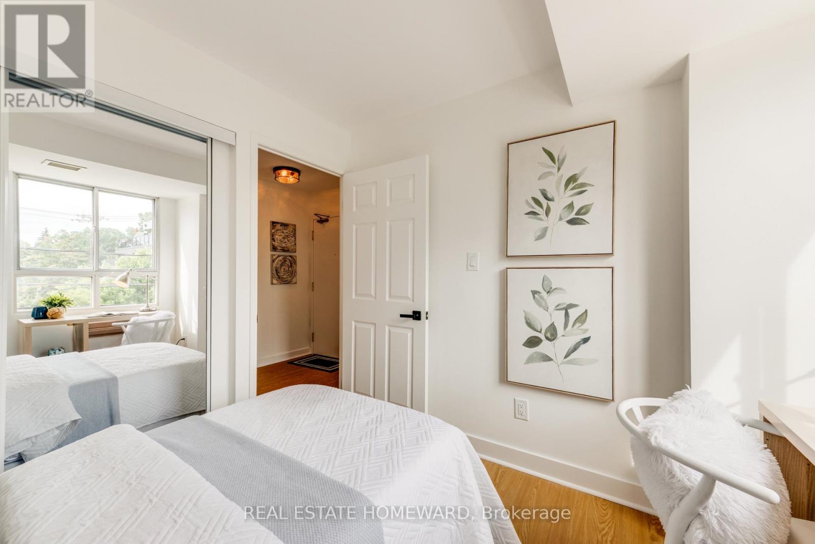 #304 716 KINGSTON ROAD - 16