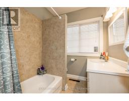 1 - 22 Centre Street, Bradford West Gwillimbury, ON L3Z2P7 Photo 11
