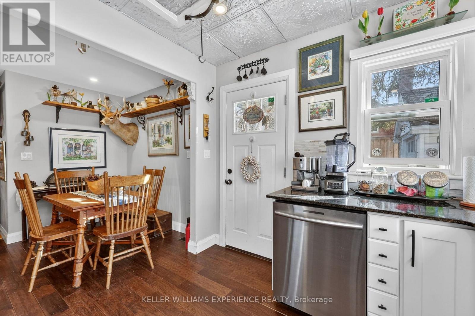 79 PENETANG STREET - 9