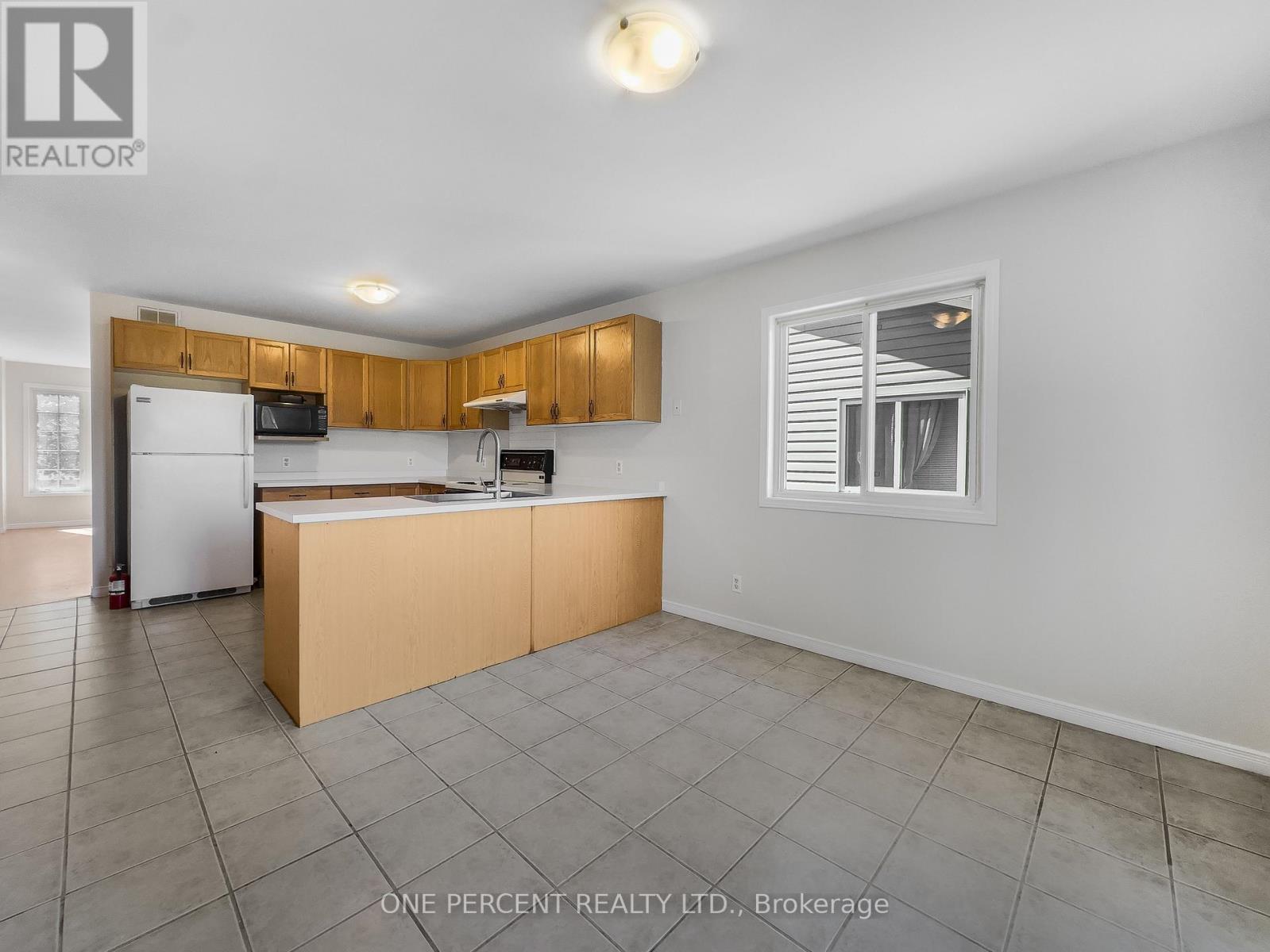 27 FARADAY GARDENS - 8