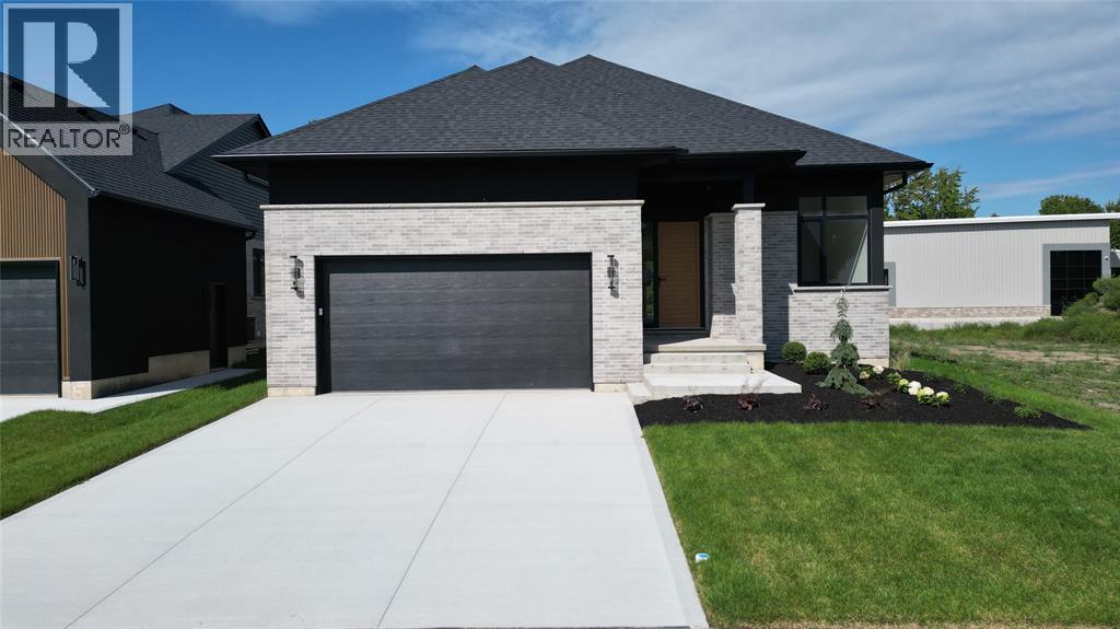 2060 MARION Avenue, Sarnia, Ontario