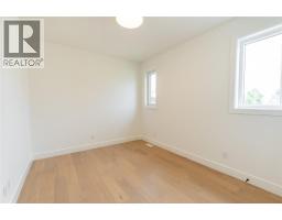 Bedroom - 2060 Marion Avenue, Sarnia, ON N0N1C0 Photo 10