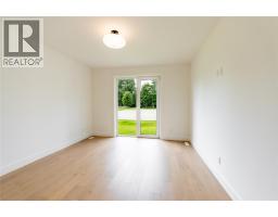 Bedroom - 2060 Marion Avenue, Sarnia, ON N0N1C0 Photo 9