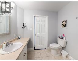 44 Brown Boulevard Unit# 2f, Fredericton, NB E3A0L8 Photo 26