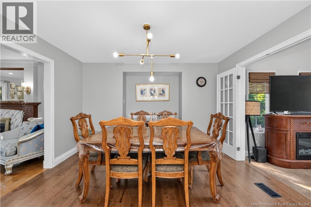 56 Fairway Boulevard - Image 11